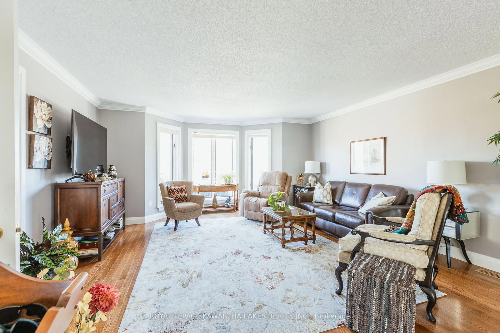 Detached House for sale at 83 Navigators Trail, Kawartha Lakes, Ontario, K0M 1A0 - Bobcaygeon - MLS: X12565254