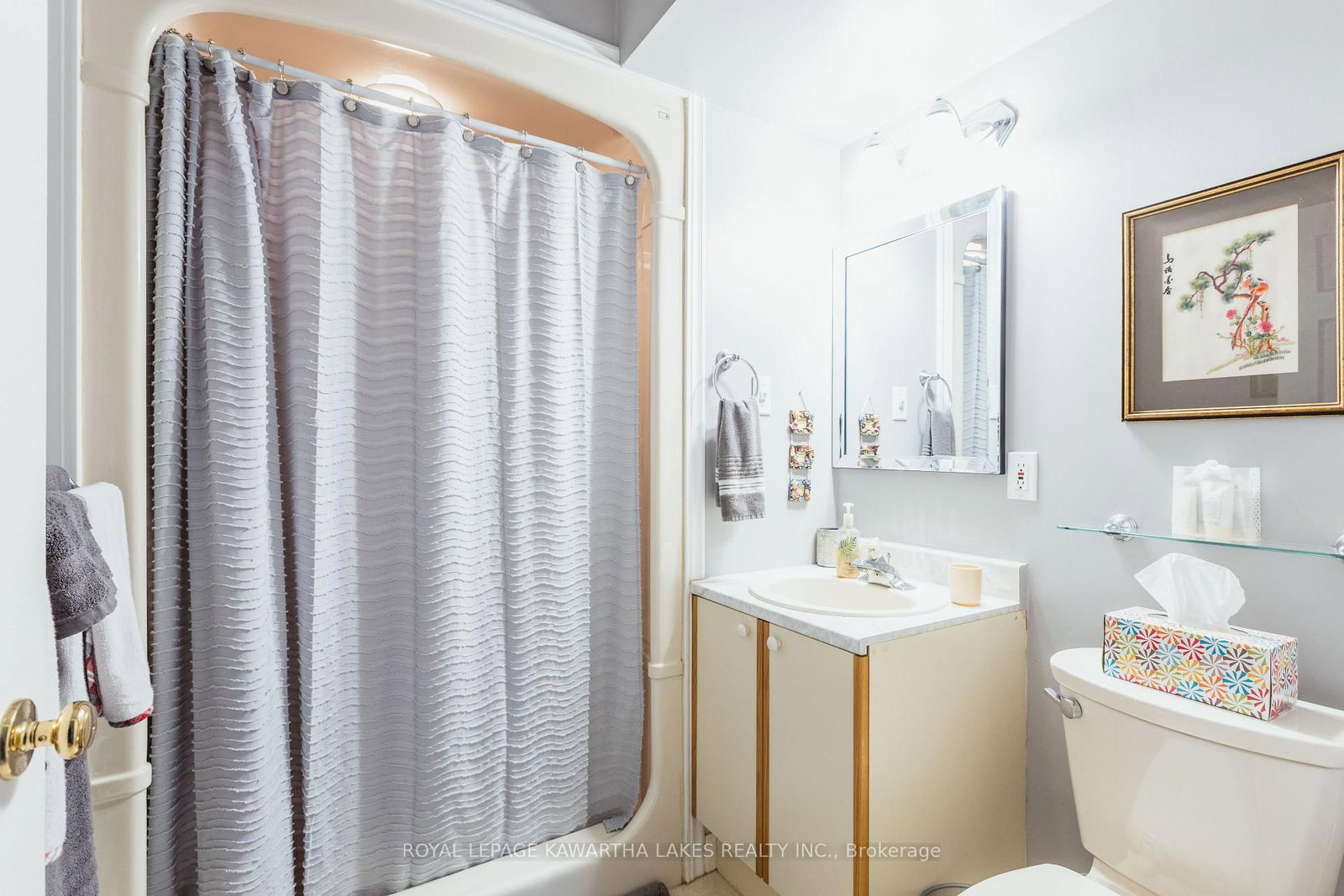 Detached House for sale at 83 Navigators Trail, Kawartha Lakes, Ontario, K0M 1A0 - Bobcaygeon - MLS: X12565254