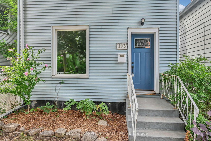 193 Glendale Ave N, Hamilton, L8L 7K2 | Image 2