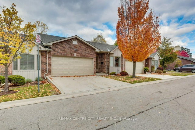 21 - 95 Capulet Lane