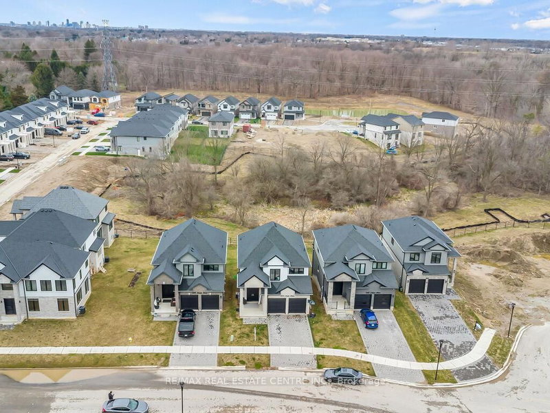 3374 Oriole Dr, London South, N6M 0K1 | Image 3