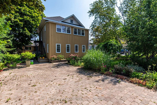 228 Palmerston Street