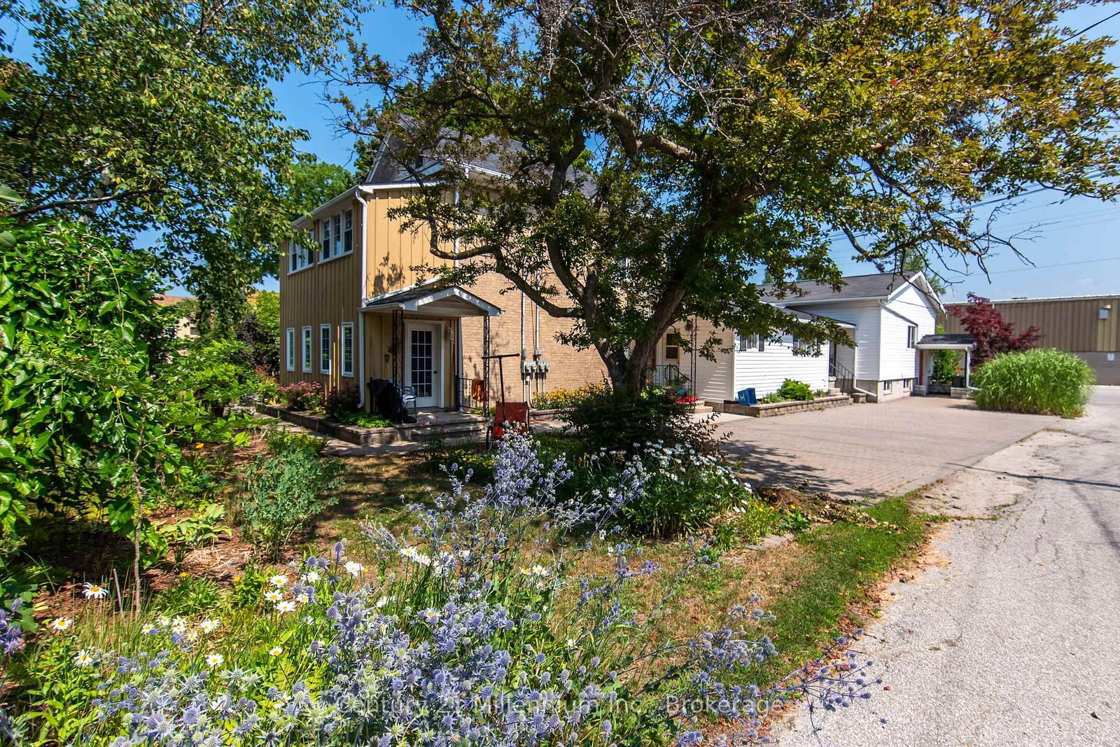 Listing Image 2