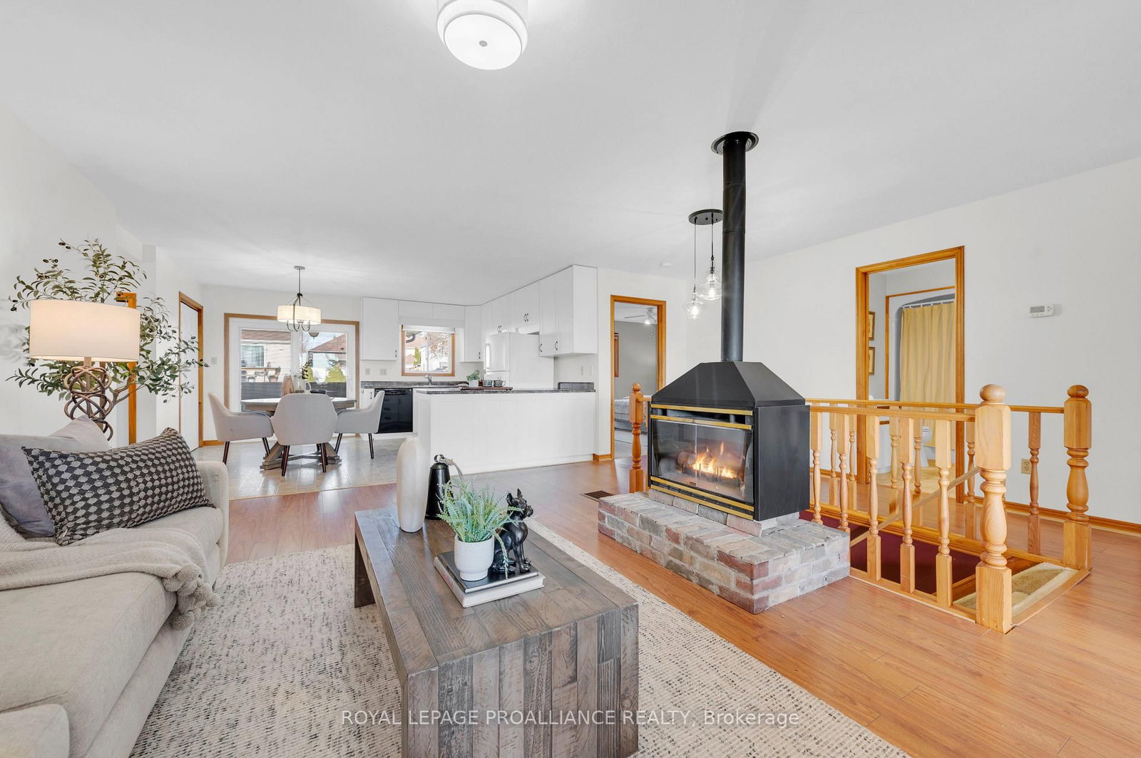 Detached House for sale at 74 Bay Street, Quinte West, Ontario, K8V 1H5 - Trenton Ward - MLS: X12566748