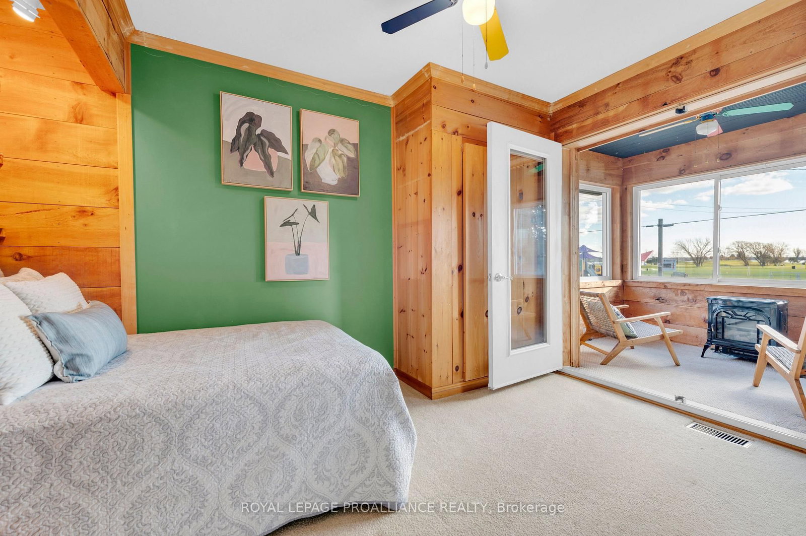 Detached House for sale at 74 Bay Street, Quinte West, Ontario, K8V 1H5 - Trenton Ward - MLS: X12566748