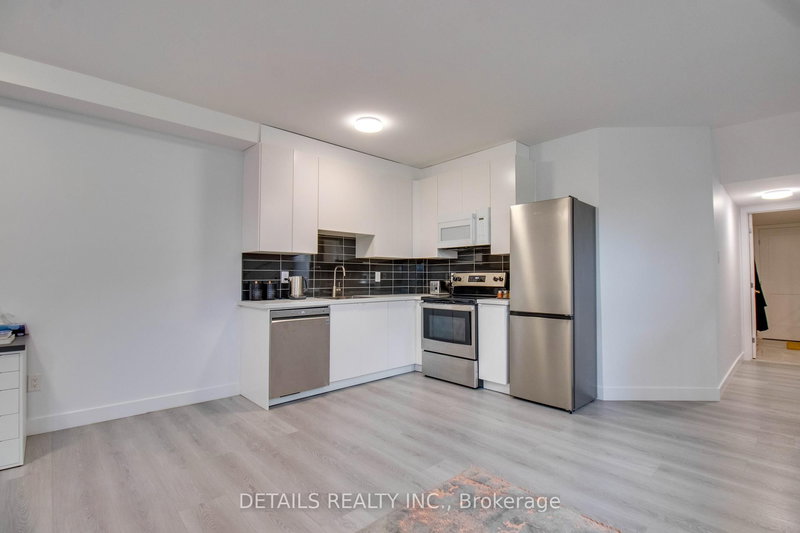 B - 135 B Duford St, Ottawa, K1L 6Z5 | Image 2