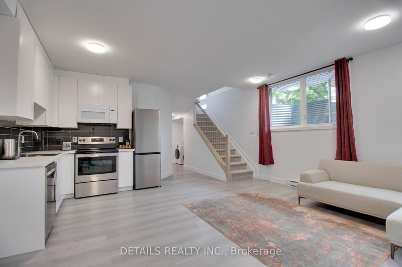 B - 135 B Duford St, Ottawa, K1L 6Z5 | Image 3