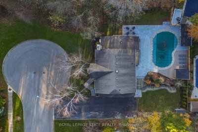 40 Parkwood Road — photo 3