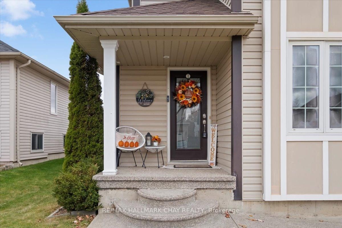 Detached House for sale at 112 Silk Drive, Shelburne, Ontario, L9V 3E2 - Shelburne - MLS: X12568198