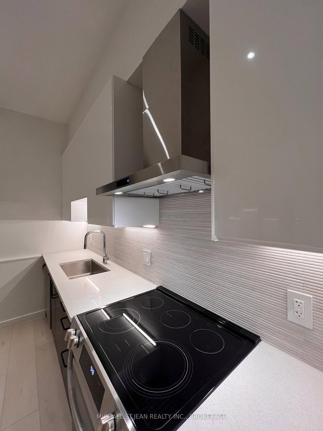 1 - 30 Cannon Street W