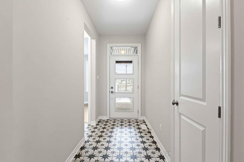 1151 BRONZE Ave, Clarence-Rockland, K4K 0M9 | Image 2