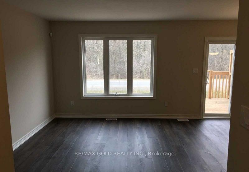 36 Damude Ave, Thorold, L2V 0G6 | Image 2