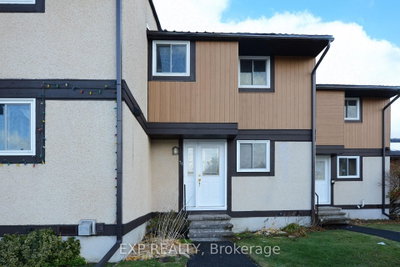 Townhouse leased at 71-3344 Uplands Drive, Ottawa, Ontario, K1V 9R9 - Hunt Club - MLS: X12570622