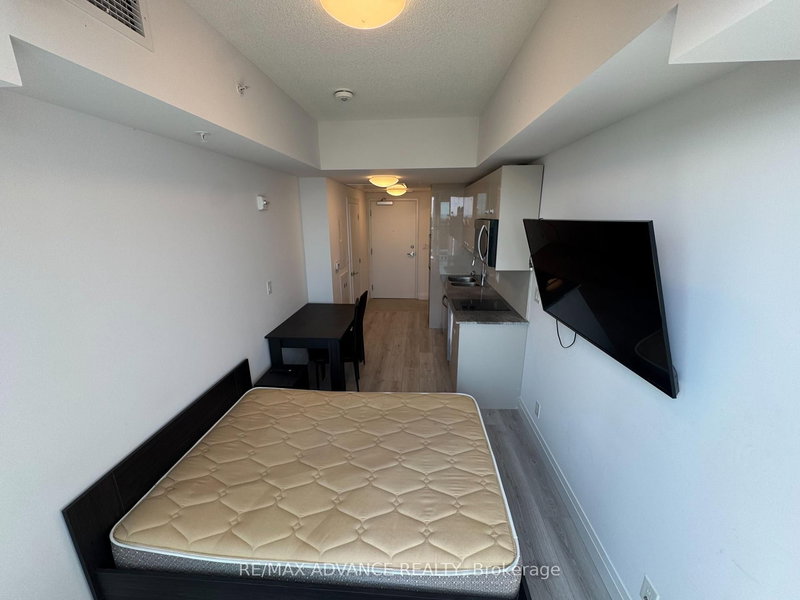 902 - 652 Princess St, Kingston, K7L 1E5 | Image 2