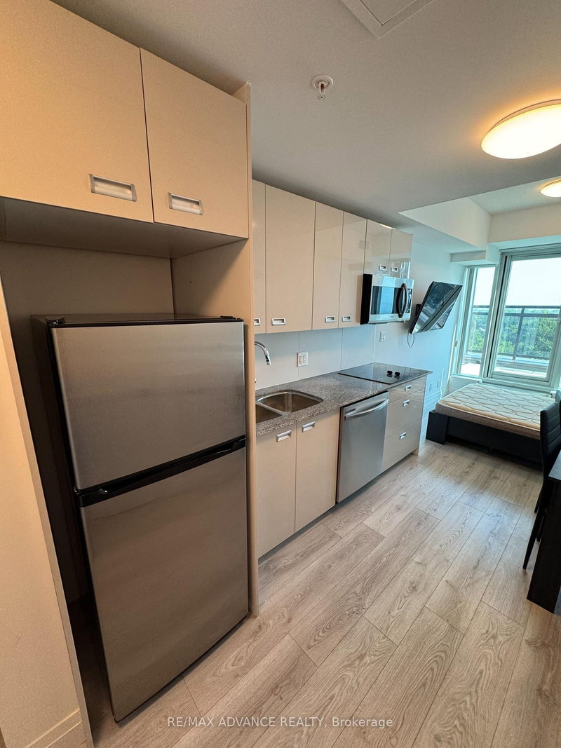 902 - 652 Princess St, Kingston, K7L 1E5 | Image 3