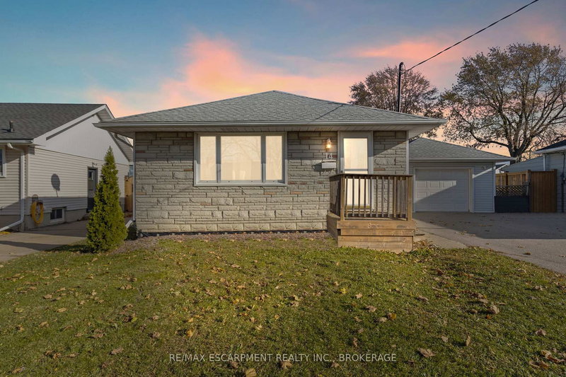 14 Westmount Ave, Thorold, L2V 2W1 | Image 2