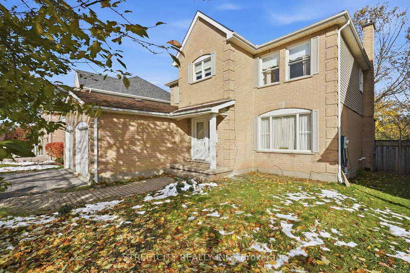 713 Guildwood Blvd, London North, N6H 5G2 | Image 3
