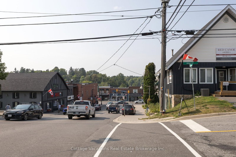 2 - 10 Brunel Rd, Huntsville, P1H 2A9 | Image 3