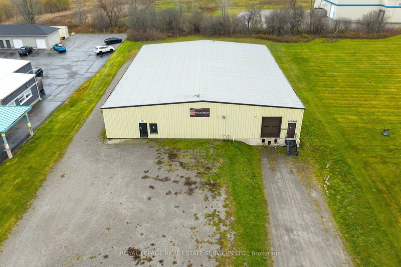 625 Industrial Dr, Fort Erie, L2A 5M4 | Image 2
