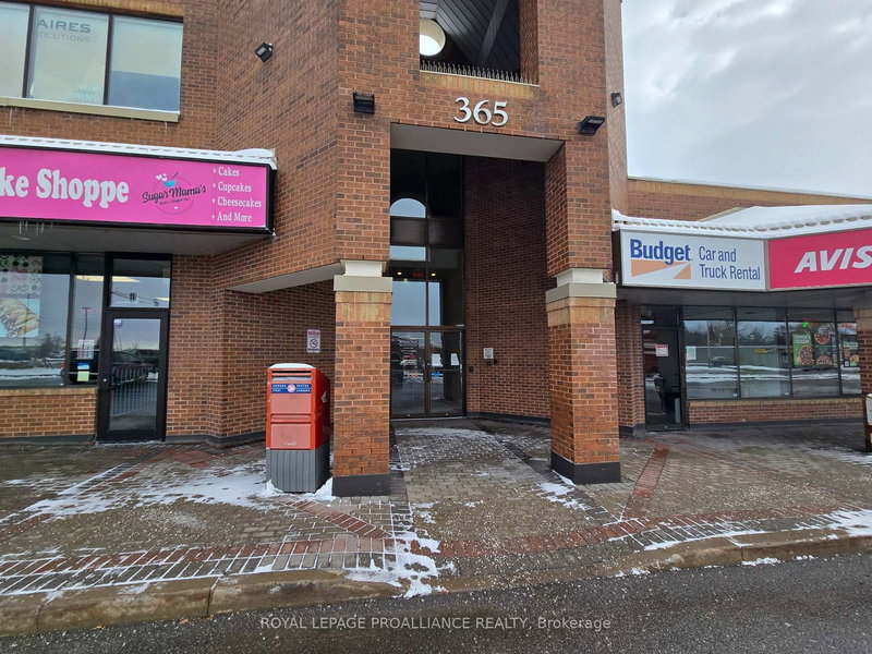 210 - 365 North Front St N, Belleville, K8P 5A5 | Image 2