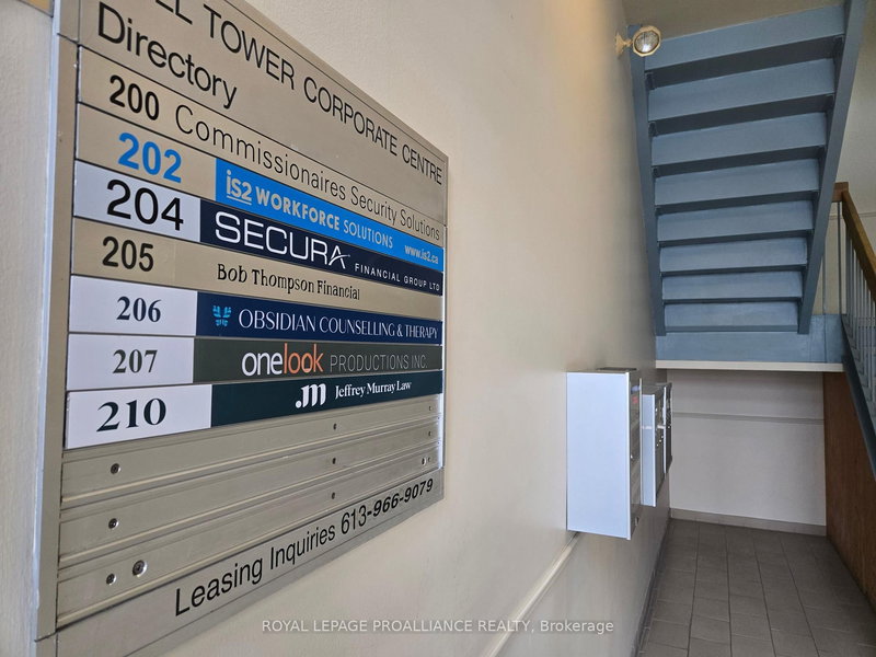 210 - 365 North Front St N, Belleville, K8P 5A5 | Image 3