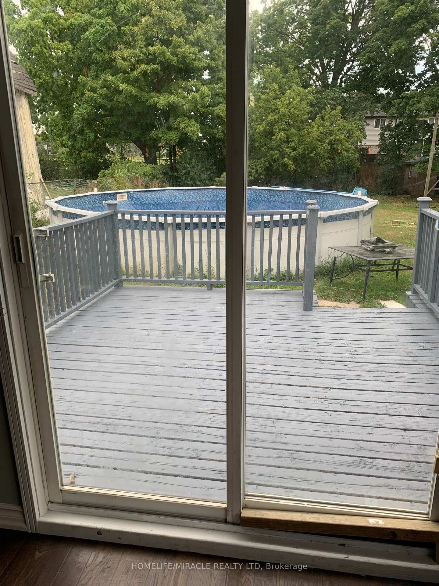 Detached House for sale at 15 Francis Street, Quinte West, Ontario, K8V 1S4 - Trenton Ward - MLS: X12572852