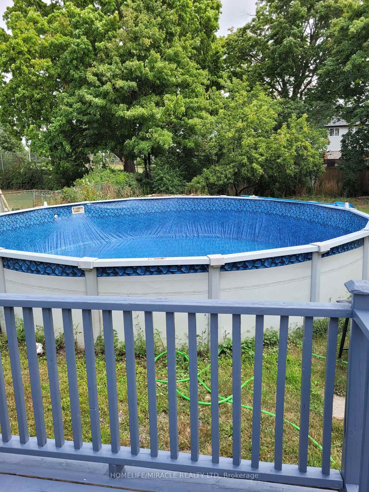 Detached House for sale at 15 Francis Street, Quinte West, Ontario, K8V 1S4 - Trenton Ward - MLS: X12572852