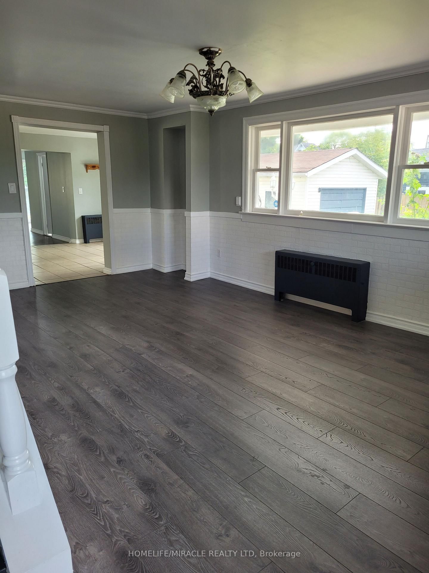 Detached House for sale at 15 Francis Street, Quinte West, Ontario, K8V 1S4 - Trenton Ward - MLS: X12572852