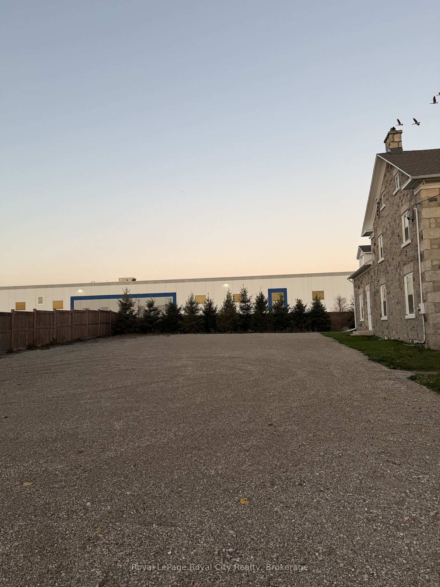 264 Crawley Road - Photo 14