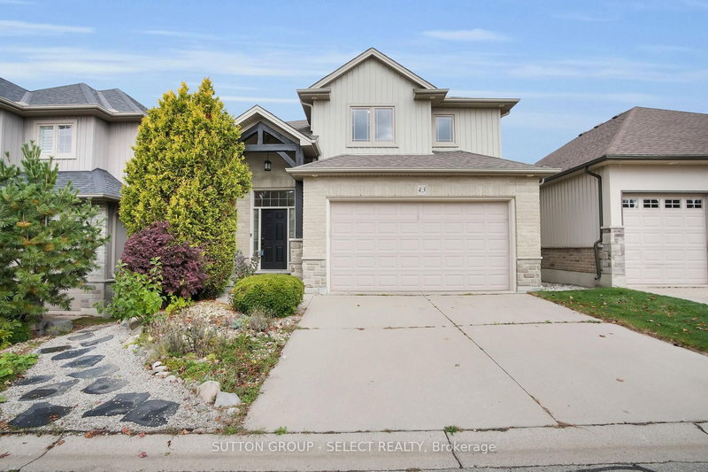 home for sale on 43-777 Apricot Drive