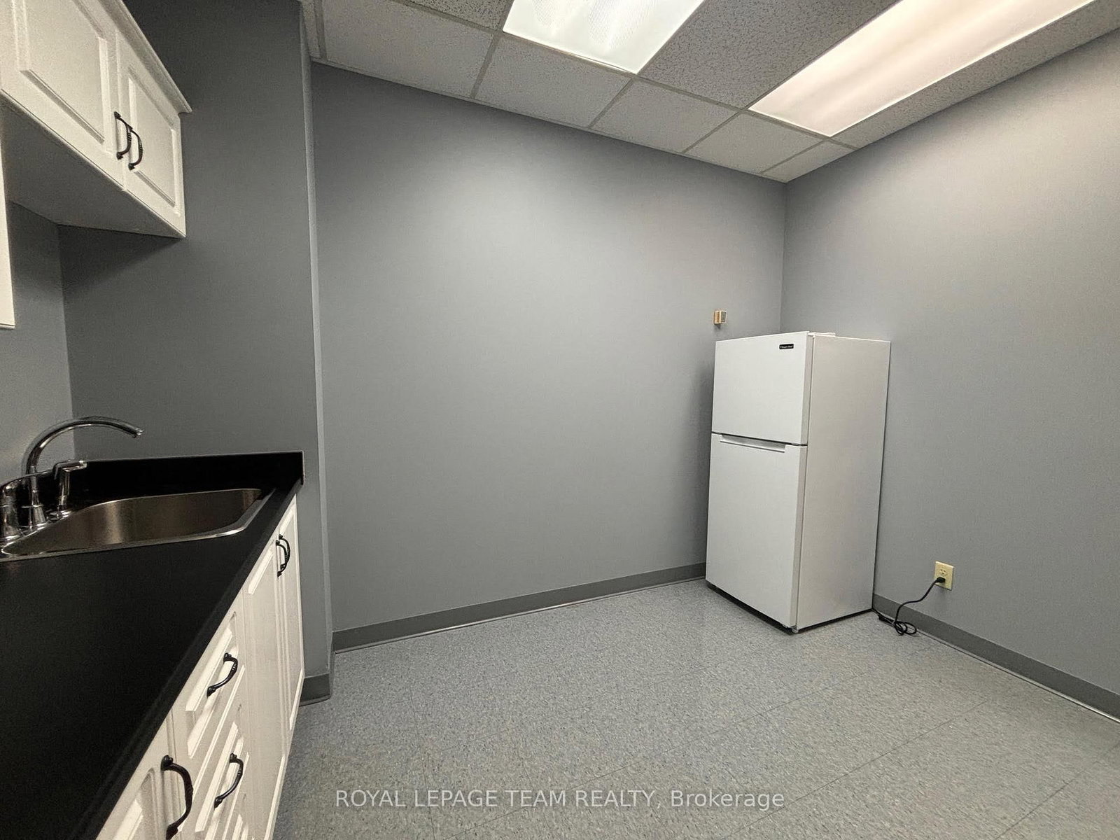 1701 Woodward Drive, Unit LL22 - Photo 12