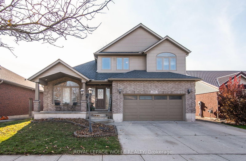 383 Parrott Pl, Woodstock, N4T 1V4 | Image 2