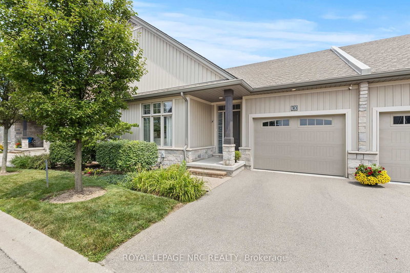 30 Blossom Common, St. Catharines, L2M 0B3 | Image 2