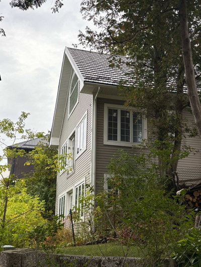 Detached House sold at 410-5427 Young Street, Hamilton Township, Ontario, K0K 2H0 - Rural Hamilton - MLS: X12574854