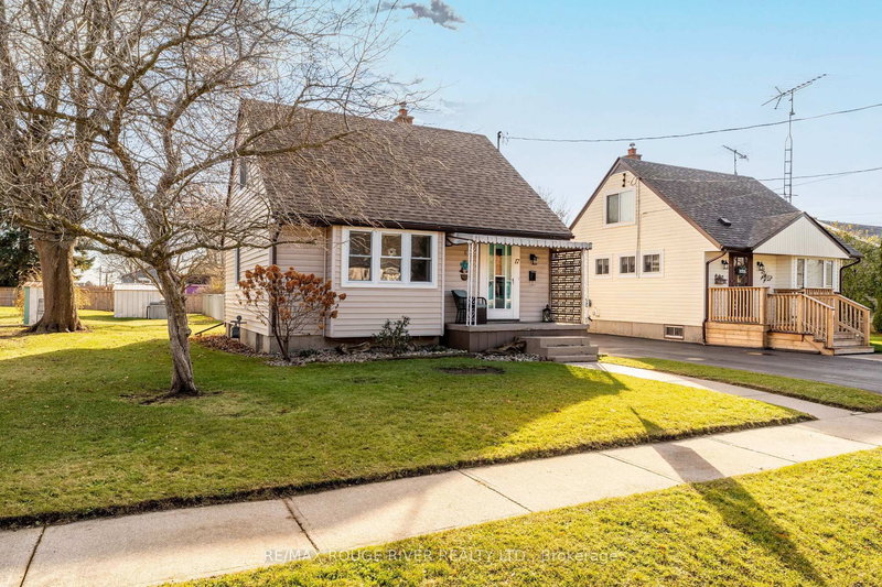 17 Arthur St, Port Hope, L1A 1Z3 | Image 3