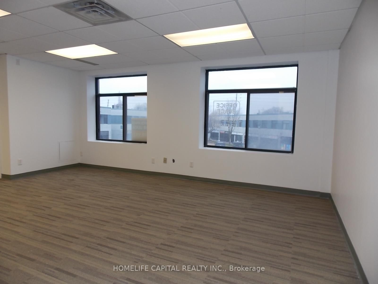 2212 Gladwin Crescent, Unit E1 - Upper Level - Photo 3