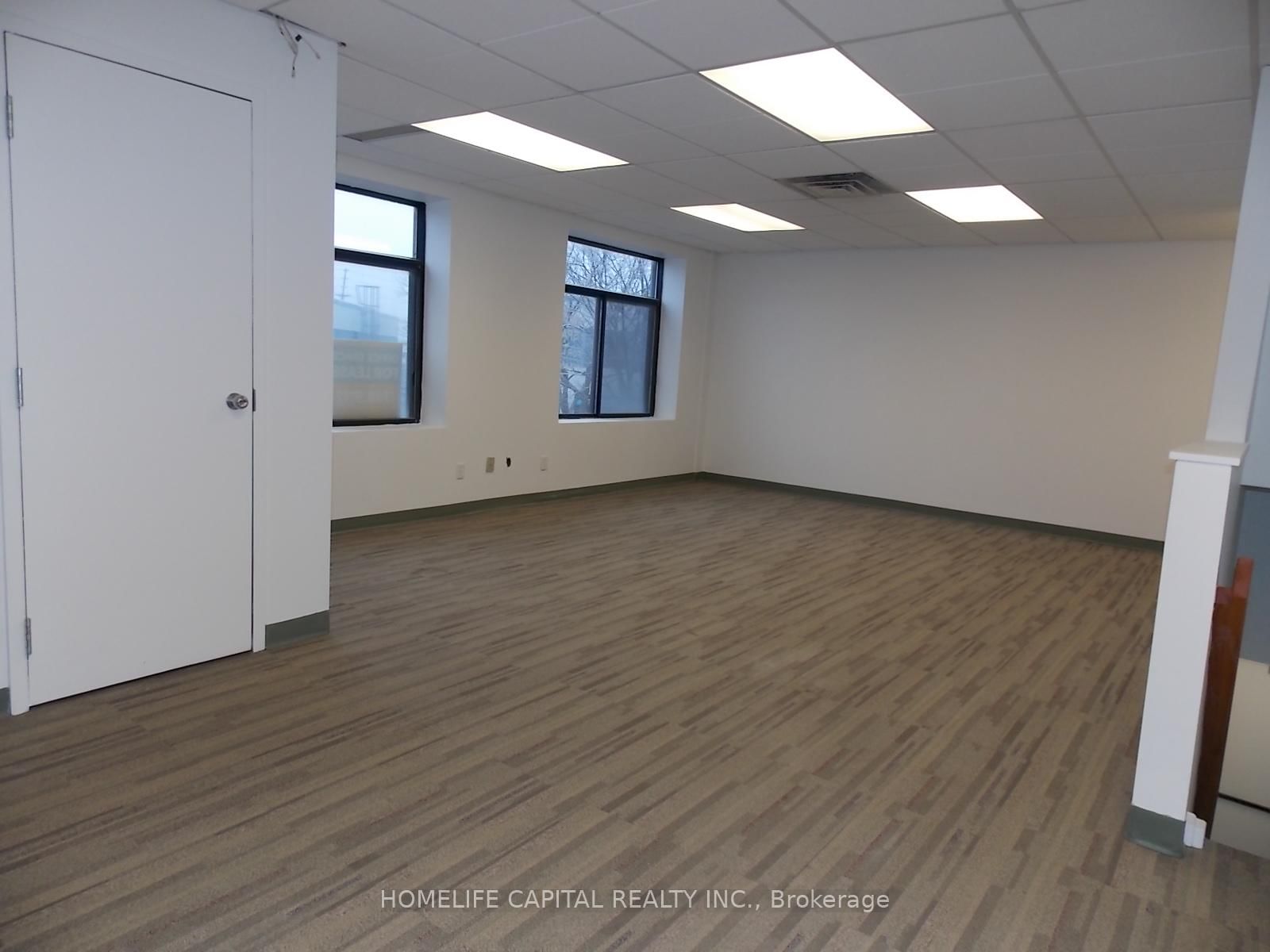 2212 Gladwin Crescent, Unit E1 - Upper Level - Photo 6