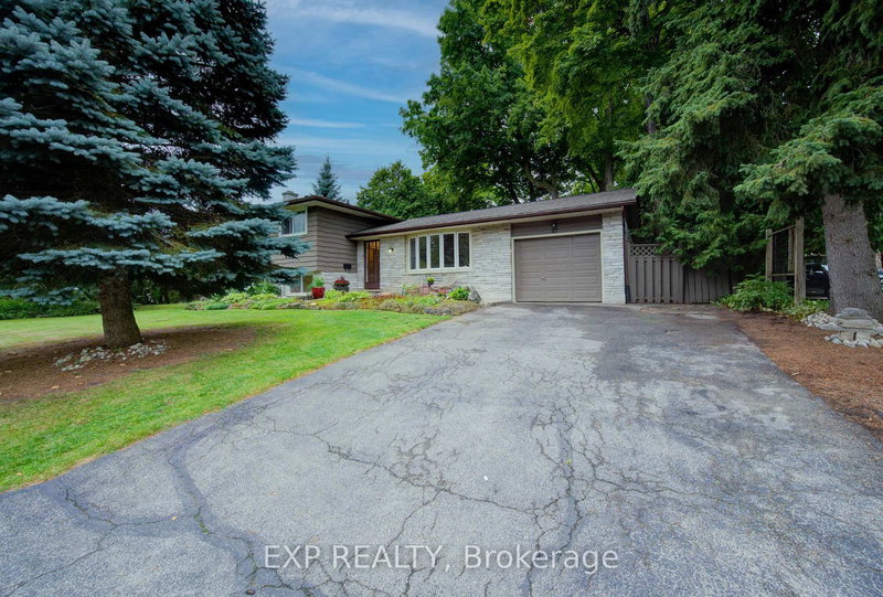 47 Hillcrest Lane, Kitchener, N2K 1S9 | Image 3