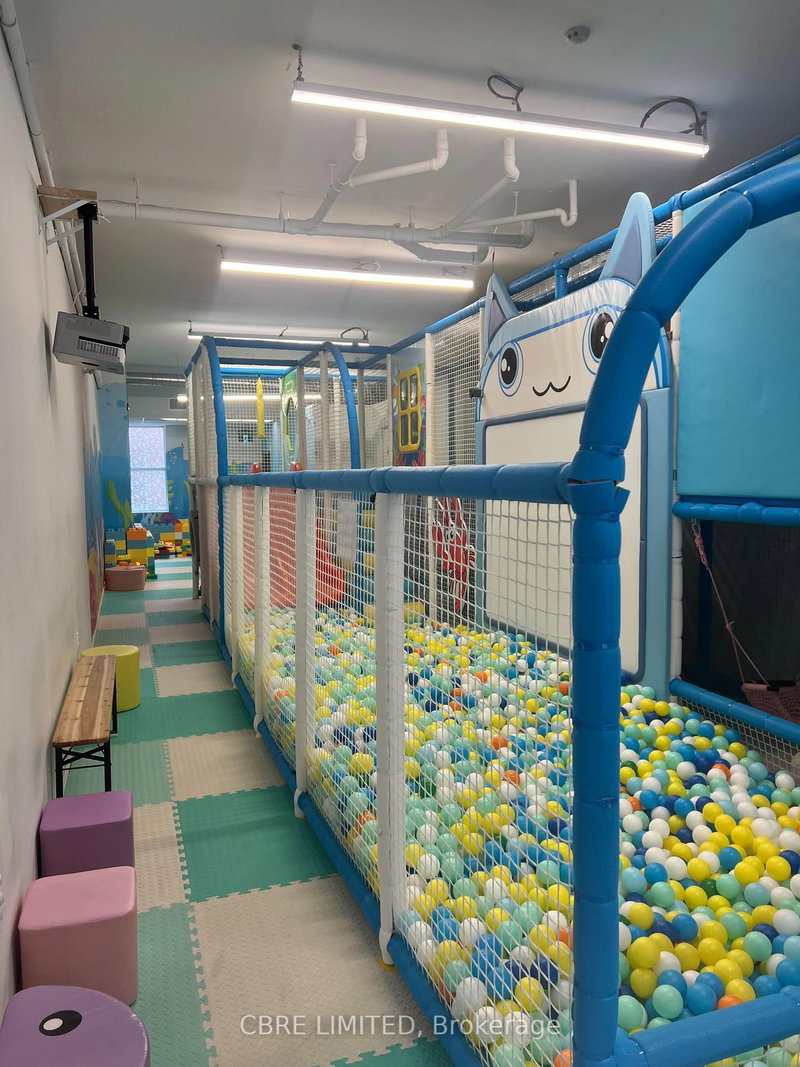 13-15 Queen St, Brantford, N3T 3B1 | Image 2