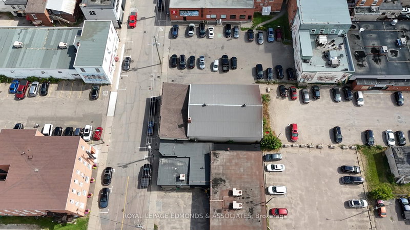 186 Albert St, Pembroke, K8A 4K6 | Image 2