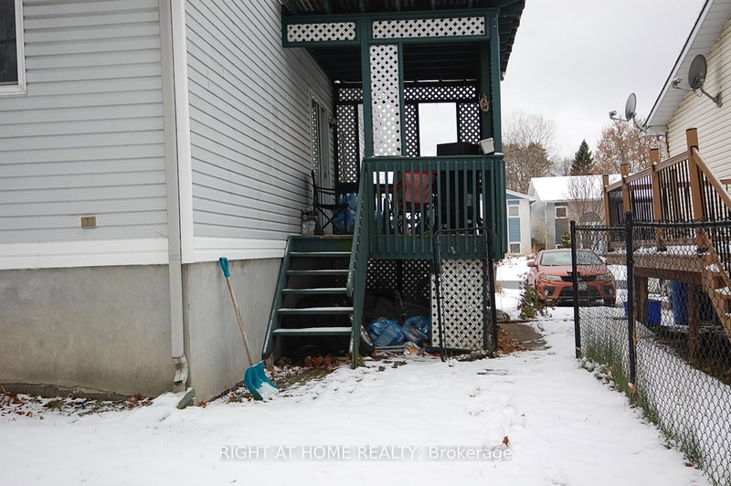 937 Morris St, Clarence-Rockland, K4K 1N1 | Image 3