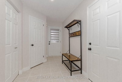 51 Hawkins Drive — photo 3