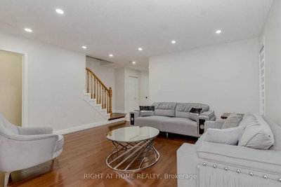 51 Hawkins Drive — photo 5