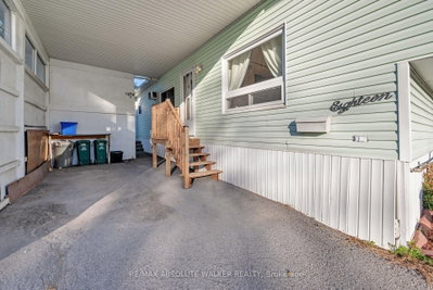 18 Tracy Avenue — photo 2
