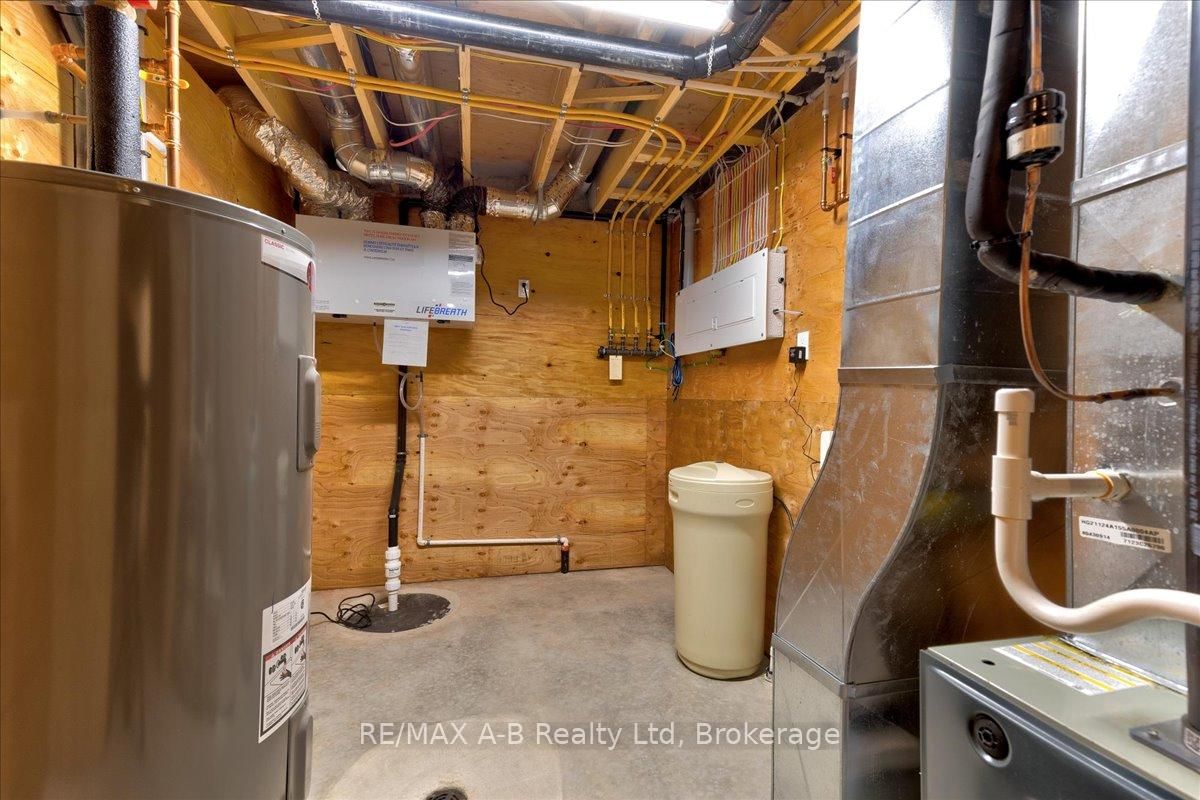 Semi-Detached House for sale at 163 Wimpole Street, West Perth, Ontario, N0K 1N0 - Mitchell - MLS: X12579240