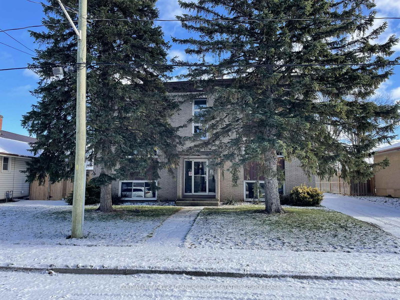 6 - 136 Wilton Ave, Welland, L3C 2A4 | Image 2