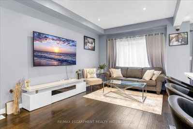 55 Greenwich Avenue — photo 4