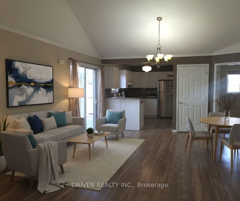 234 Hemlock Cres, Cornwall, K6H 7M2 | Image 2