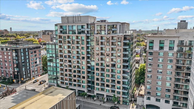 303 - 238 Besserer Street