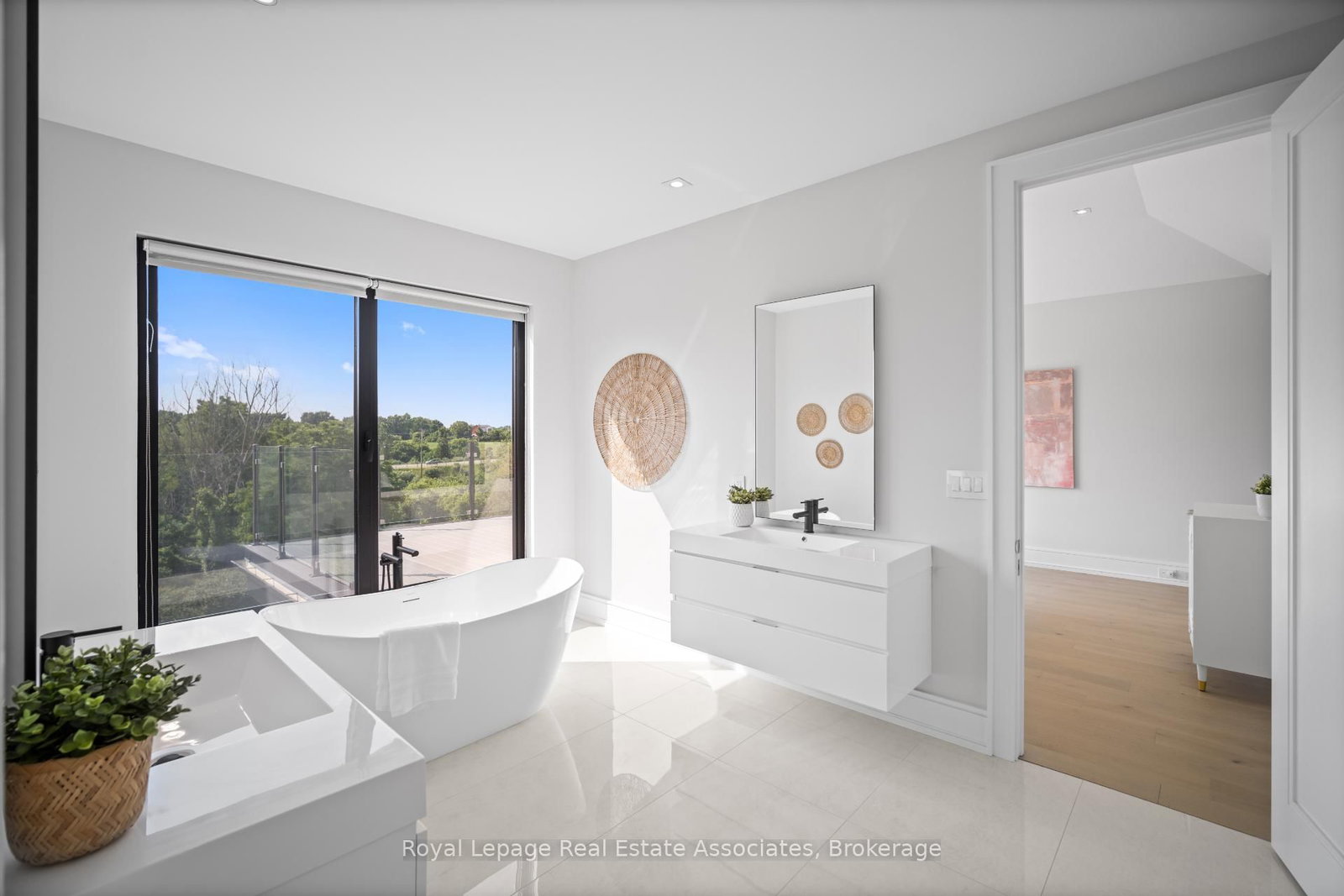 Detached House for sale at 2 River Road, Brant, Ontario, N3T 0N2 - Brantford Twp - MLS: X12583504